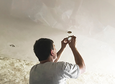 Removal and refitting of fixtures